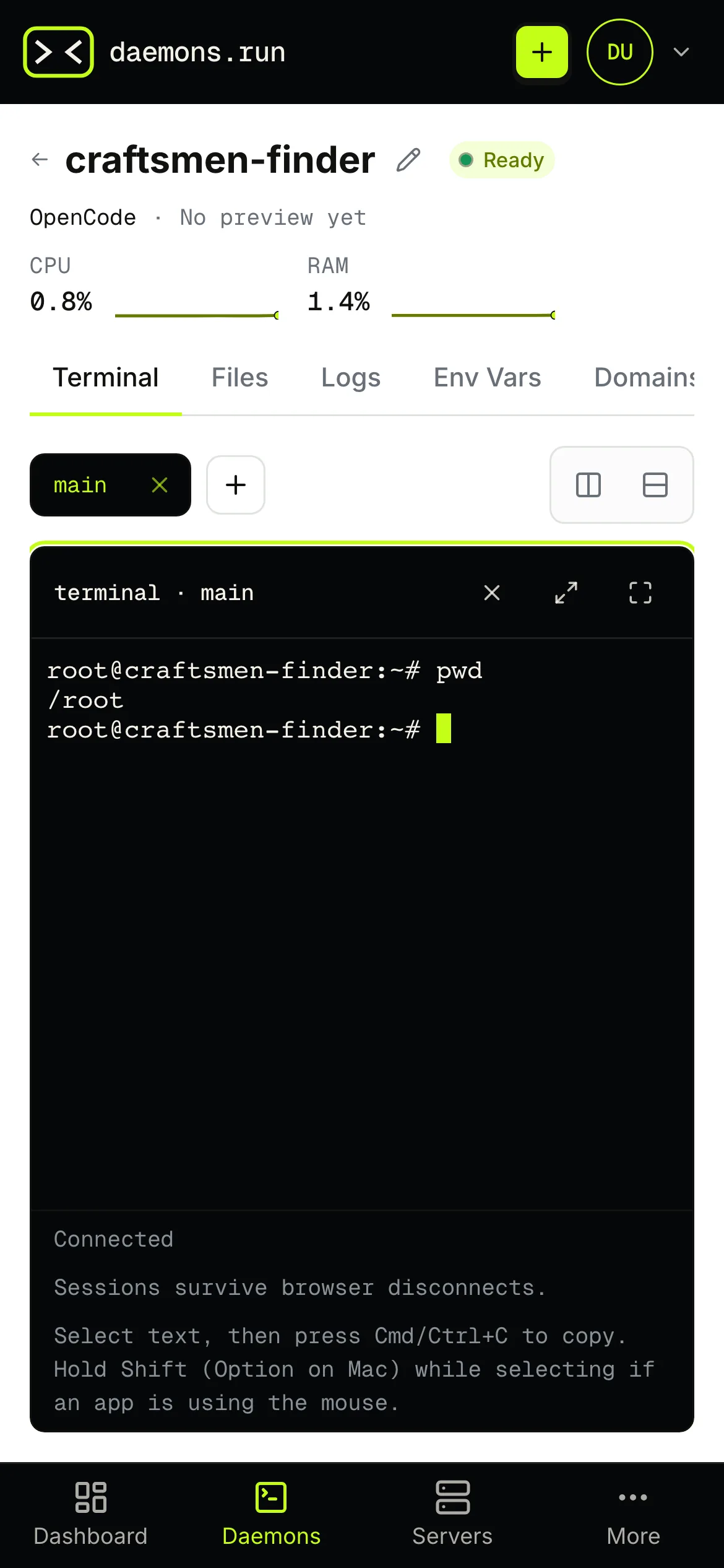 Phone screenshot of the craftsmen-finder daemon on the Terminal tab, with a connected root shell and CPU and RAM meters.